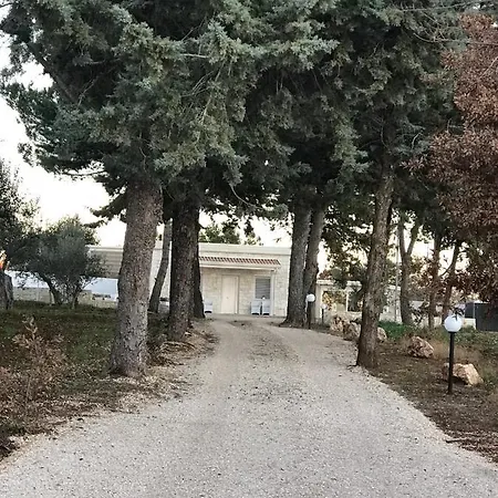 Dana Villa Santeramo in Colle